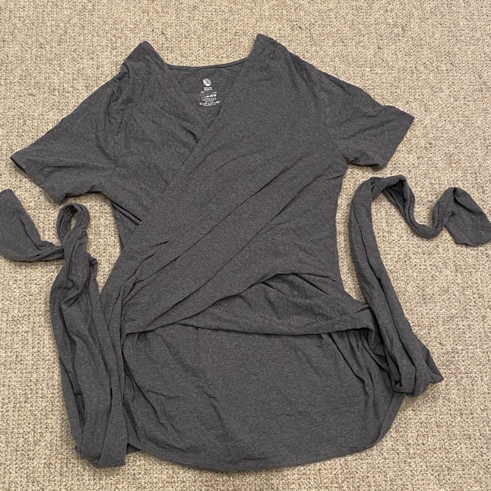 Kindred Bravely Skin to Skin Nursing Wrap Top